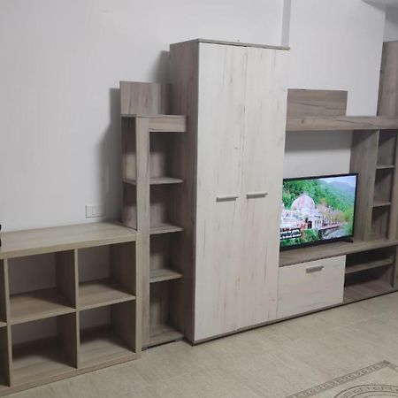 Marimar Apartment Bucureşti Ngoại thất bức ảnh